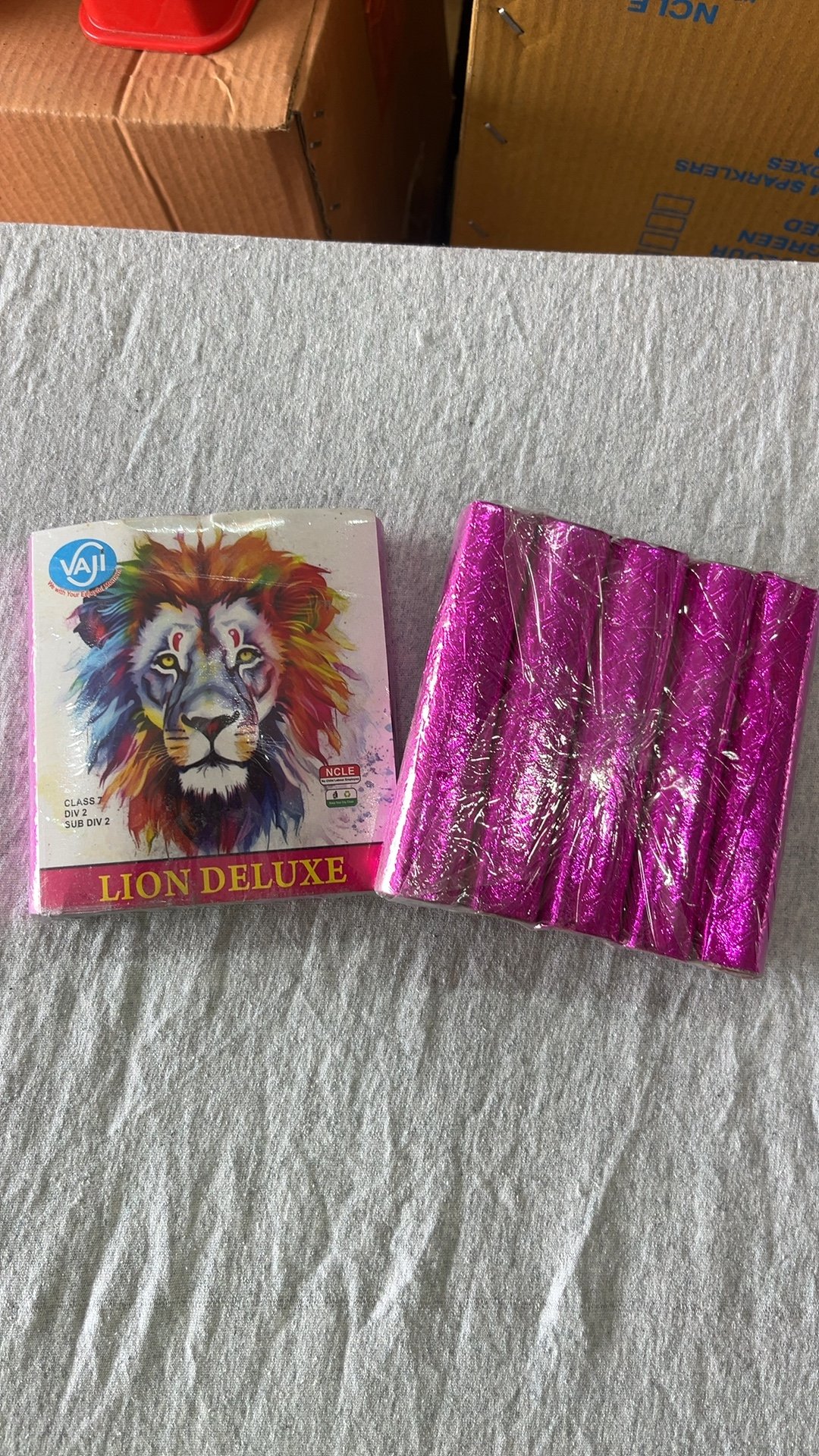 6" Lion (Machine Fuse)
